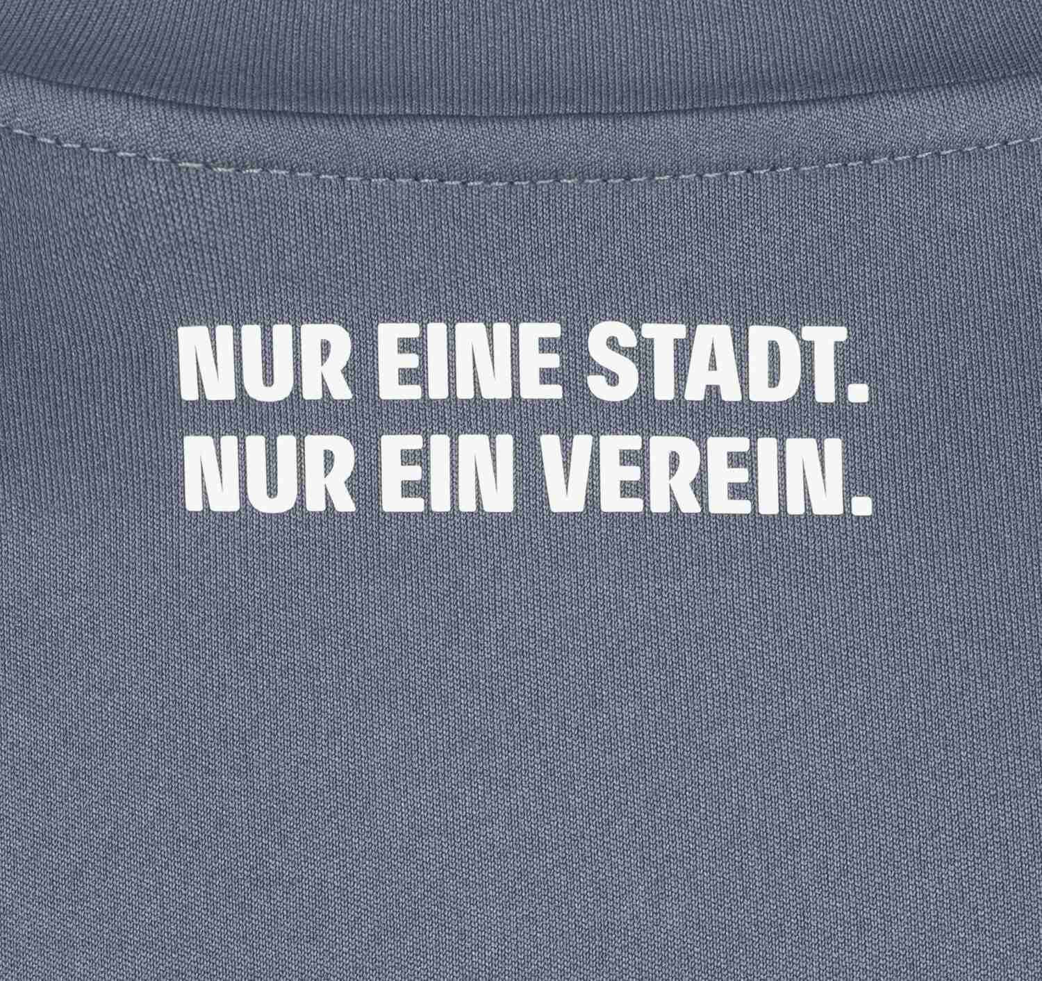 Dit zijn de Eintracht Frankfurt voetbalshirts 2025-2026 van adidas