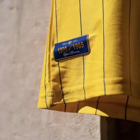 Hellas Verona lanceert voetbalshirt veertig jarig jubileum Scudetto