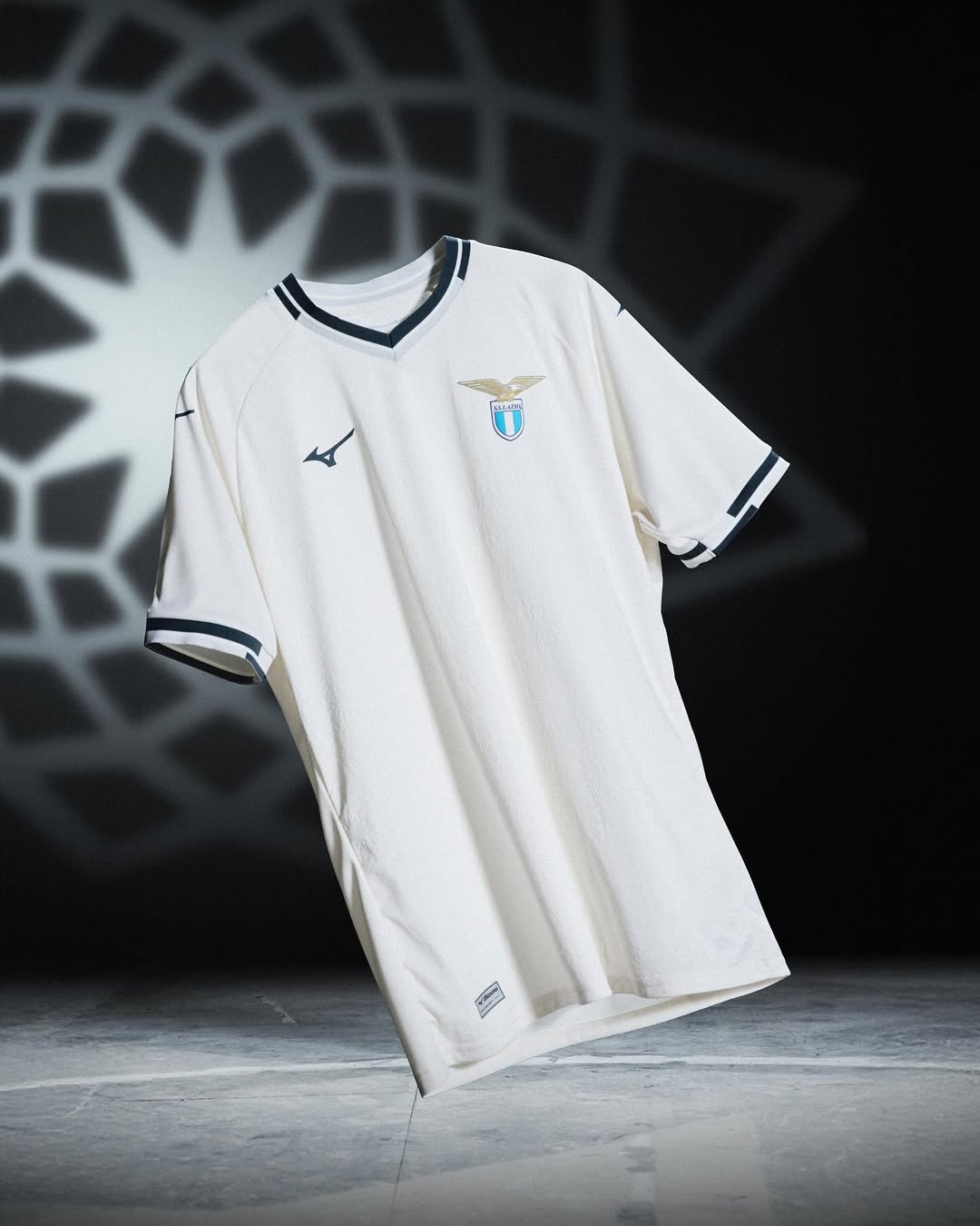 SS Lazio voetbalshirts 2025-2026 bevatten all-over print!