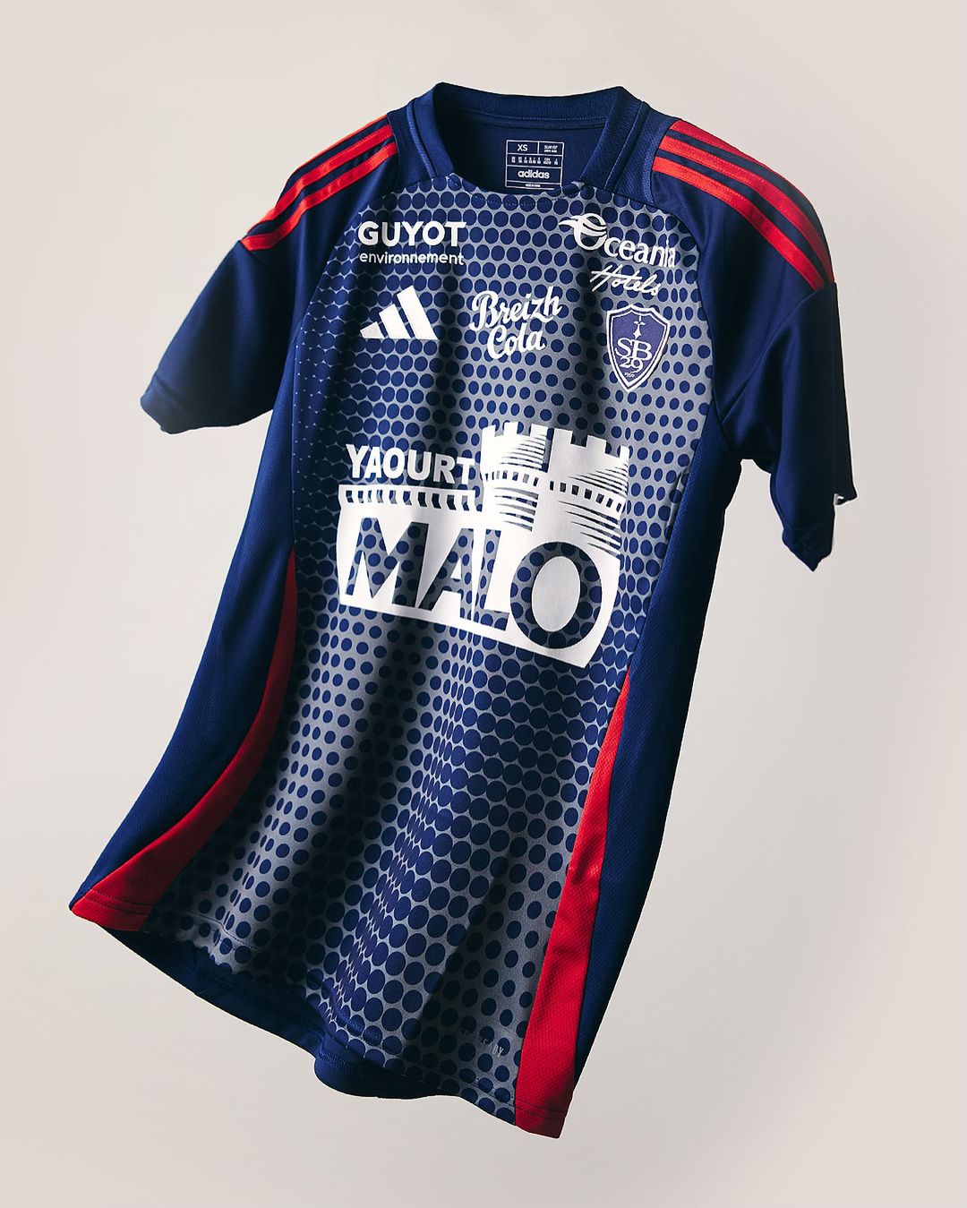 Stade Brest voetbalshirts 2024-2025: Hiermee gaat deze nieuwkomer Europa bestormen