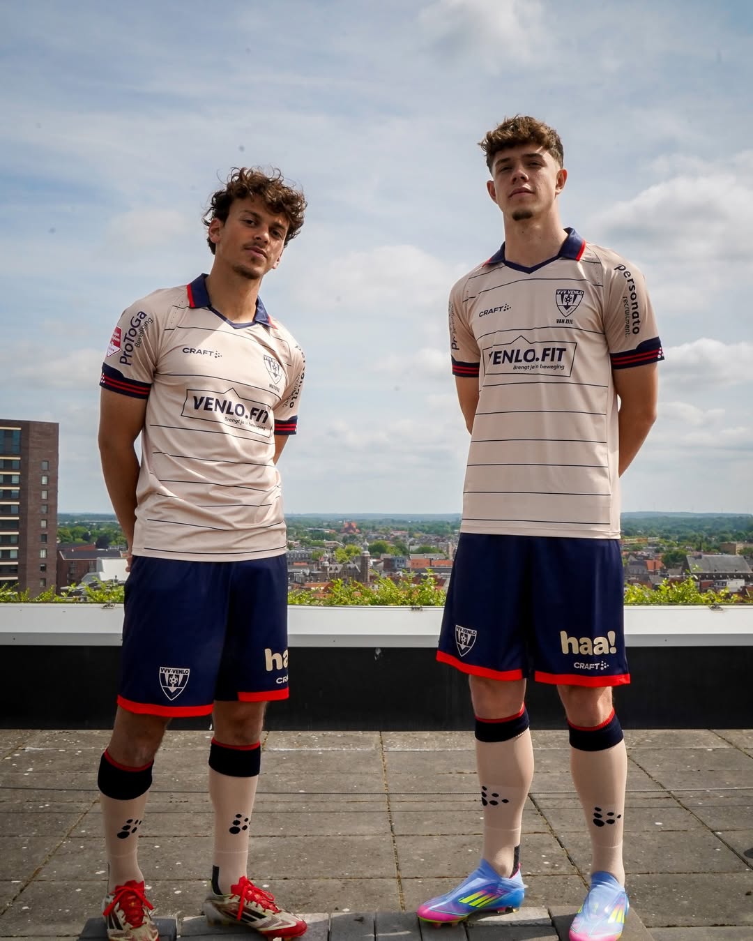 Dit zijn de VVV Venlo voetbalshirts 2025-2026