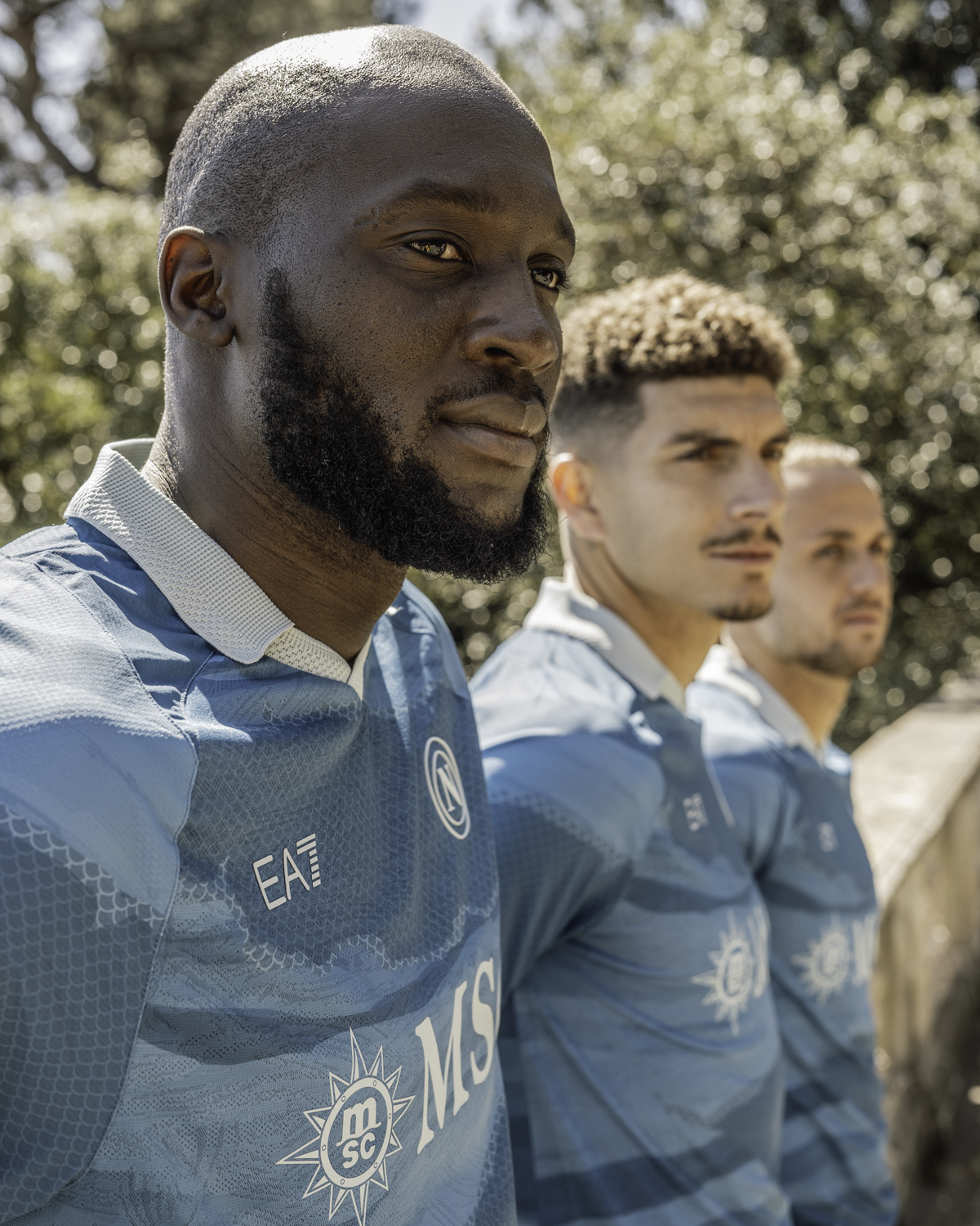 Napoli eert stad met EA7 Partenope voetbalshirt