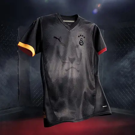 Galatasaray special edition voetbalshirt 2025 bevat leeuwenprint