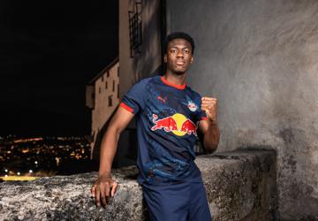 Red Bull Salzburg Voetbalshirts 2025 2026