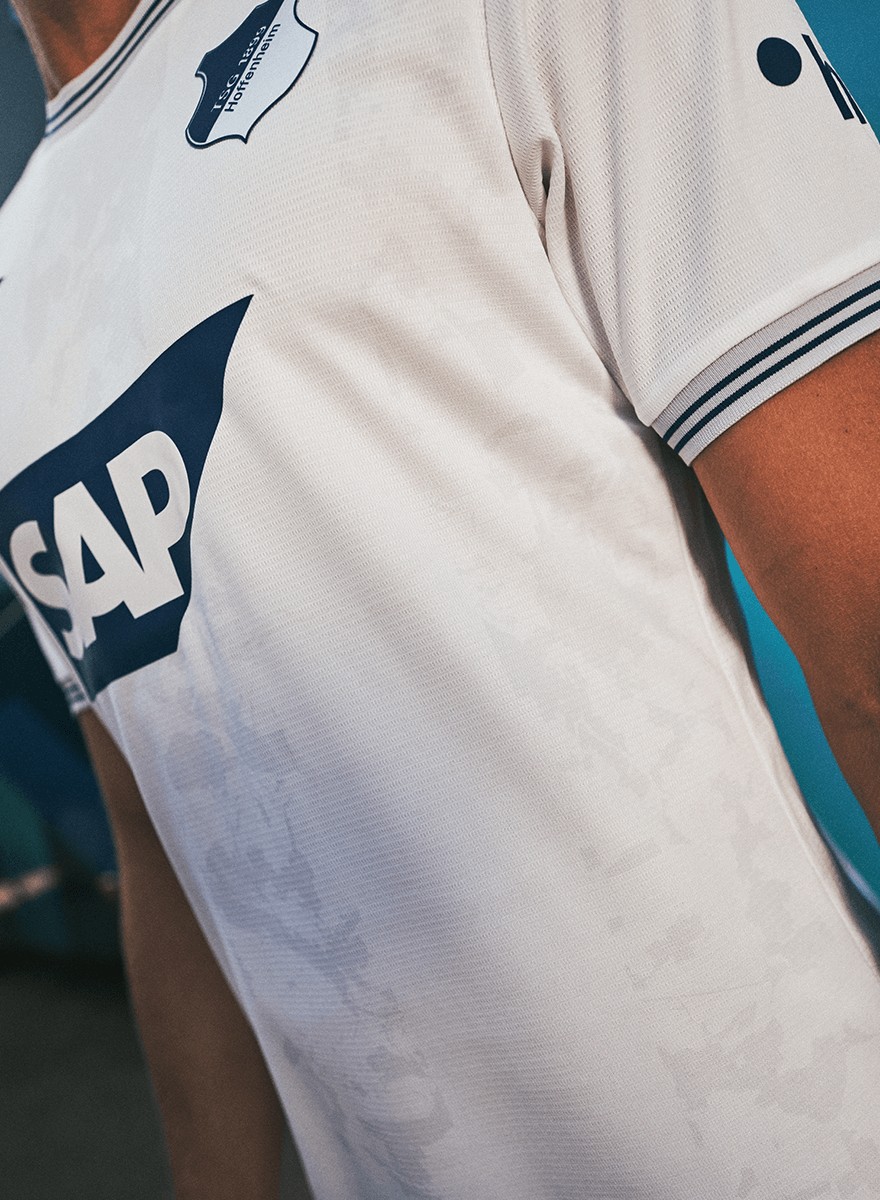 Dit zijn de TSG Hoffenheim voetbalshirts 2024-2025