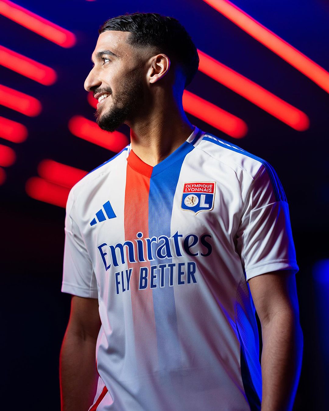Olympique Lyon thuisshirt 2024-2025 geïnspireerd door twee rivieren