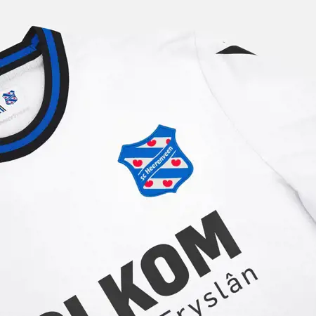 SC Heerenveen voetbalshirts 2024-2025 eerbetoon aan Abe Lenstra Stadion en Friesland