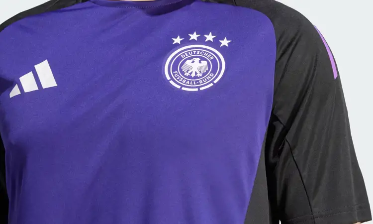 Duitsland draagt paars trainingsshirt tijdens EK 2024