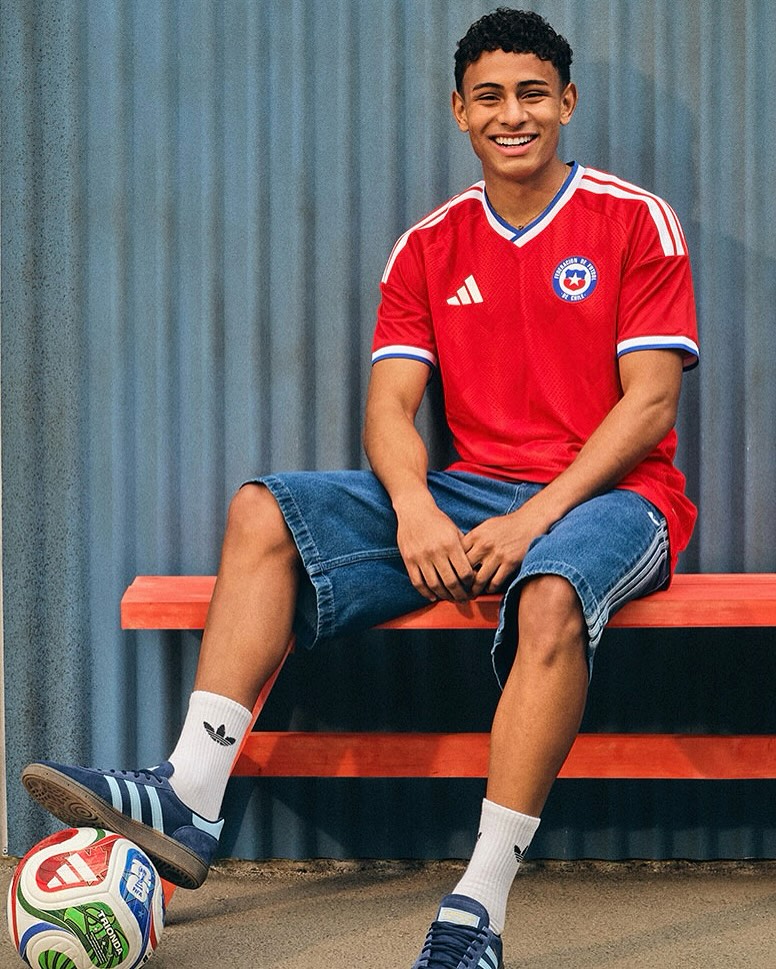 Chili thuisshirt 2026-2027 geïnspireerd door vogel! 