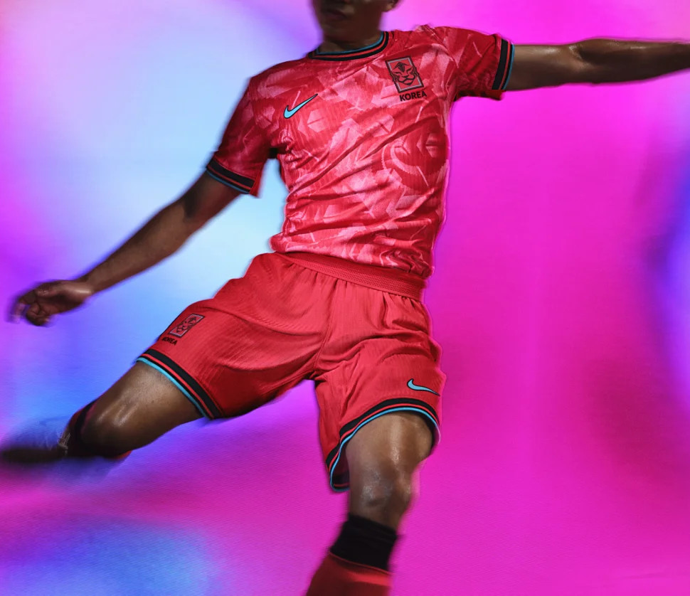 Zuid Korea voetbalshirts 2024-2025 zijn artistieke parels!