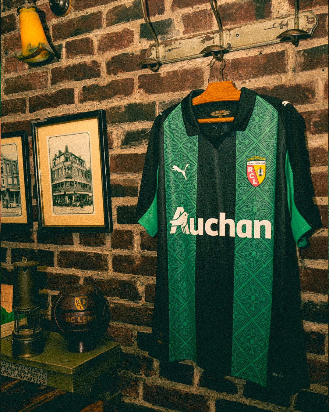 RC Lens voetbalshirts 2025-2026 eren 120 jarig bestaan en Place Verte