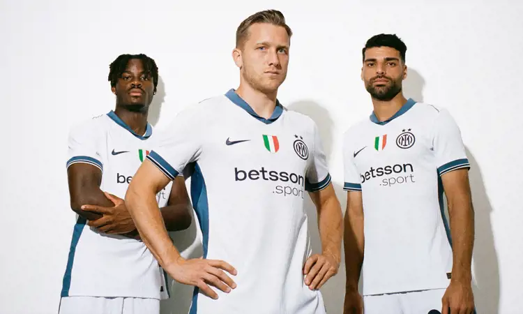Inter Milan uitshirt 2024-2025 geïnspireerd door fashion en architectuur Milaan