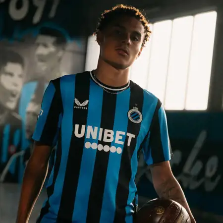 Club Brugge voetbalshirts 2024-2025 geïnspireerd door retro shirts en Brugse Reien
