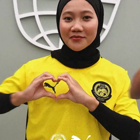 Dit zijn de Maleisië voetbalshirts 2025-2026 van Puma