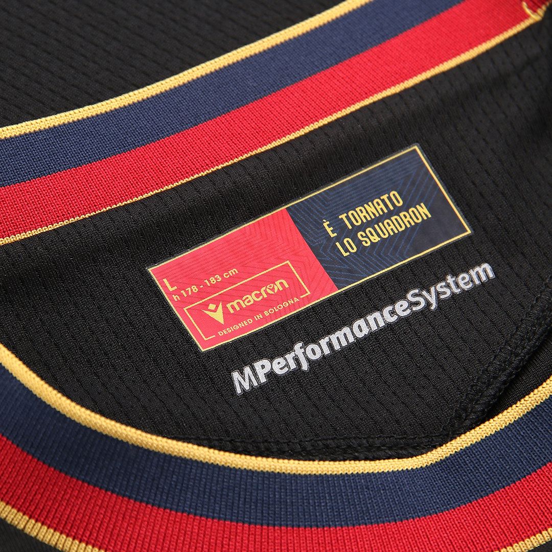 Dit voetbalshirt draagt Bologna tijdens Champions League wedstrijden 2024-2025