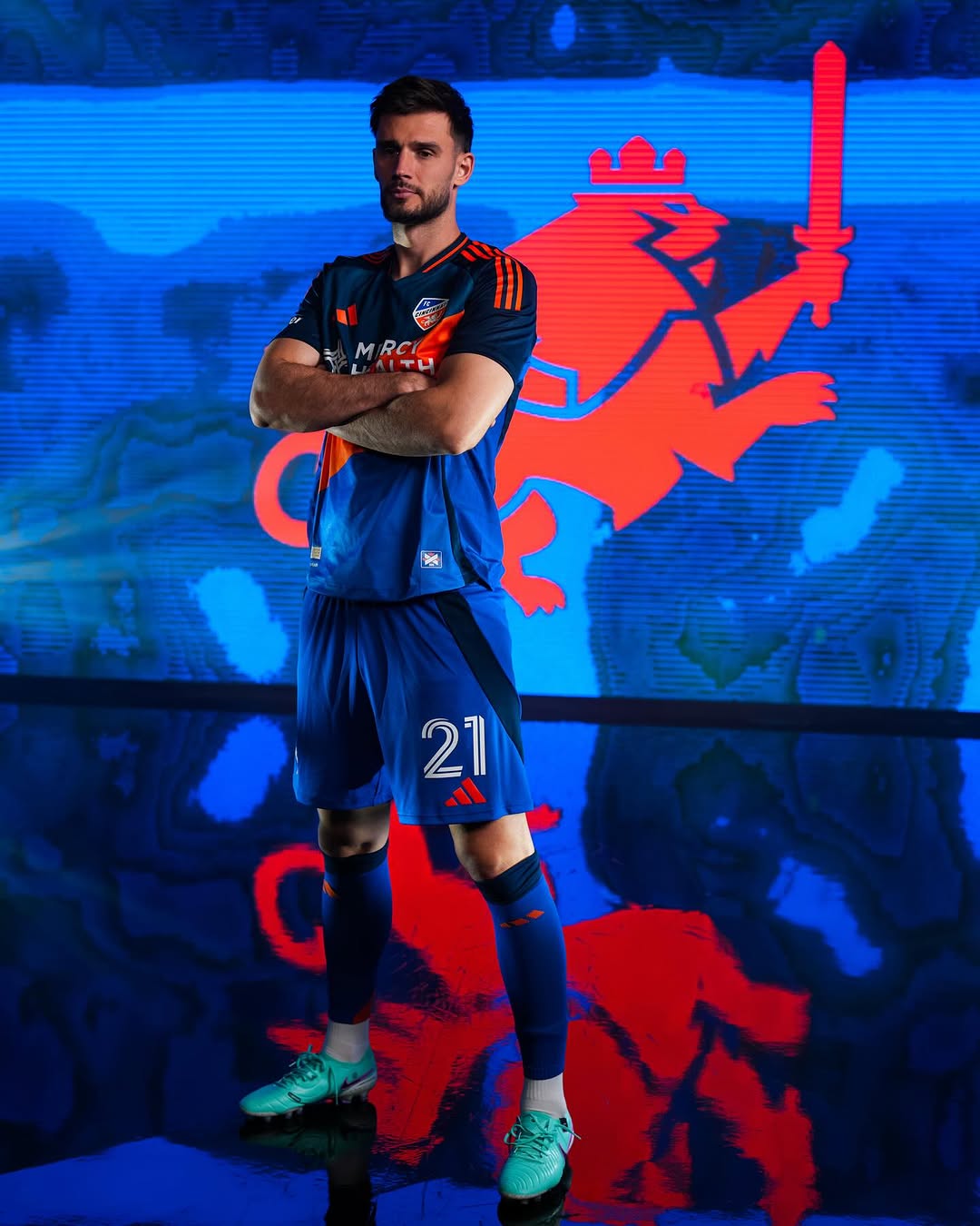 FC Cincinnati thuisshirt 2025-2026 geïnspireerd door USL shirt 2016