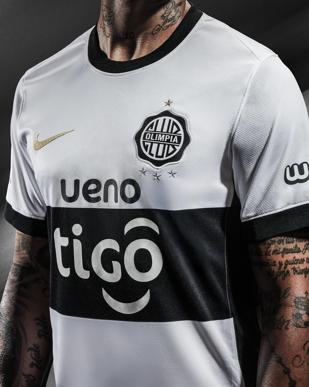 Dit zijn de Club Olimpia voetbalshirts 2025