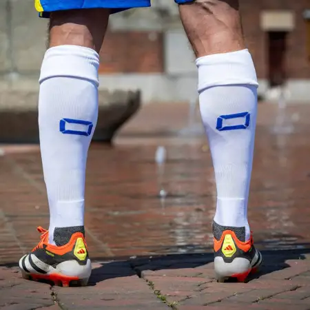 RKC Waalwijk voetbalshirts 2024-2025 bevatten banen!