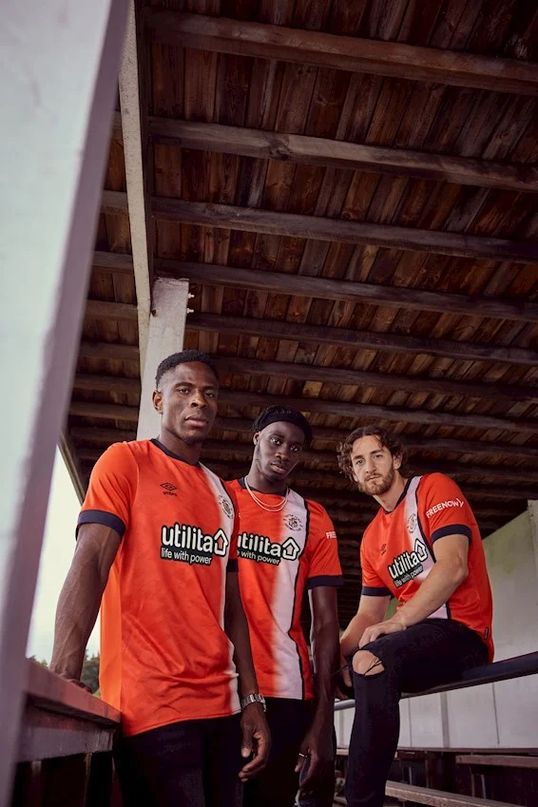 Luton Town voetbalshirts 2023-2024