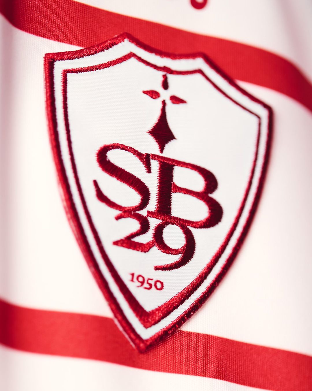 Stade Brest voetbalshirts 2024-2025: Hiermee gaat deze nieuwkomer Europa bestormen