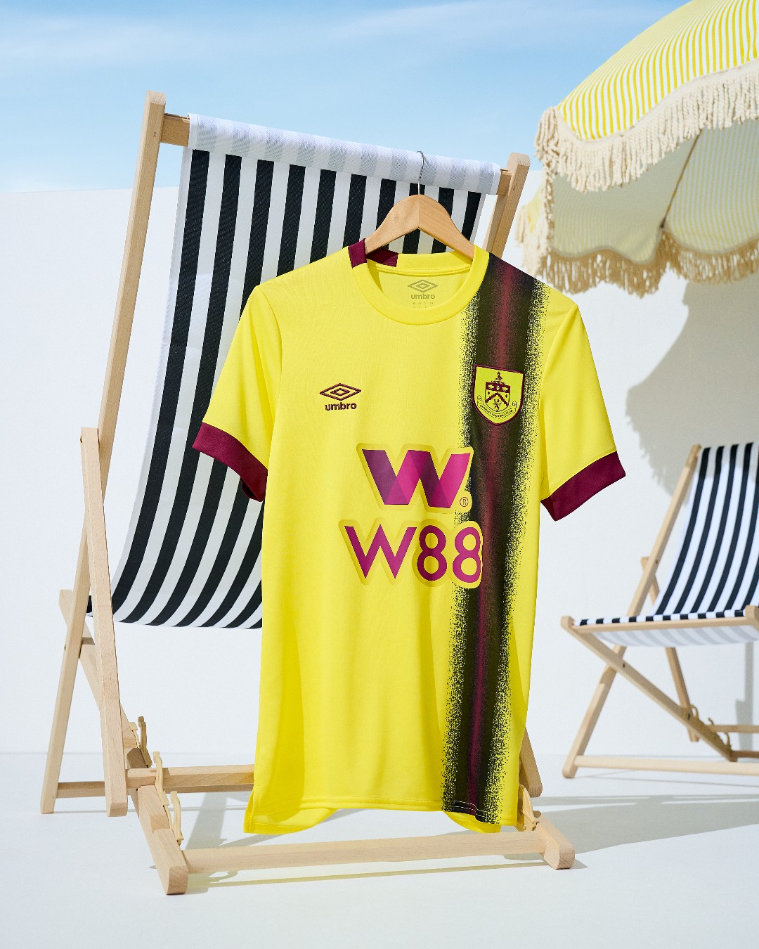 Burnley voetbalshirts 2023-2024