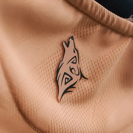 Dit zijn de Al Sadd voetbalshirts 2024-2025