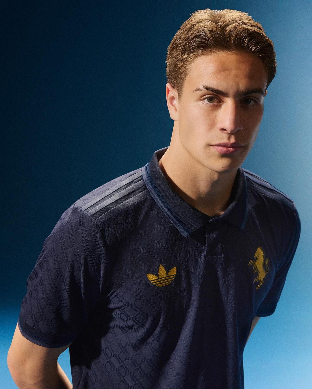 Juventus 3e shirt 2024-2025 combineert oneindigheid met het verleden