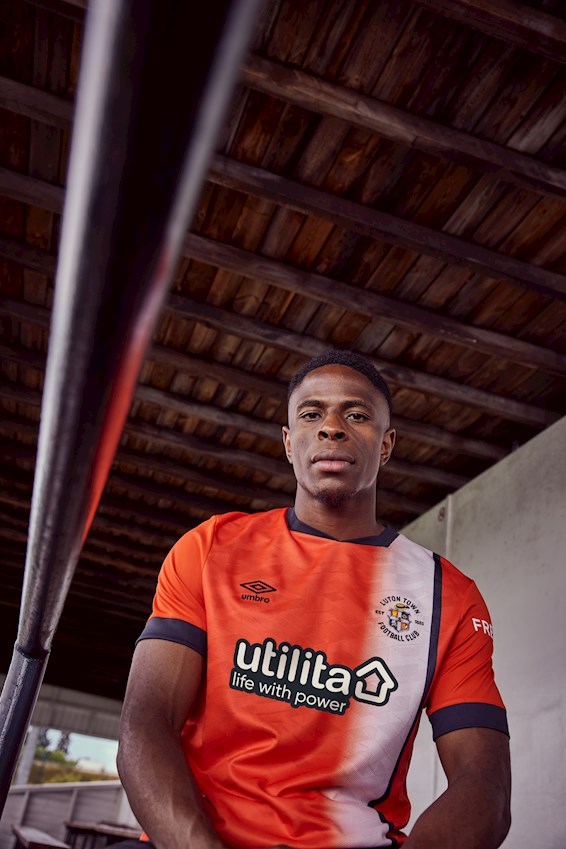 Luton Town voetbalshirts 2023-2024