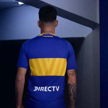 Boca Juniors thuisshirt 2024-2025 geïnspireerd door spoorweg rondom stadion