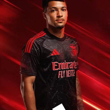 Benfica uitshirt 2024-2025 geïnspireerd door sterrenstelsel