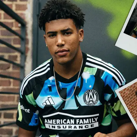 Atlanta United 3e voetbalshirt 2023-2024 eerbetoon aan jaren '90!