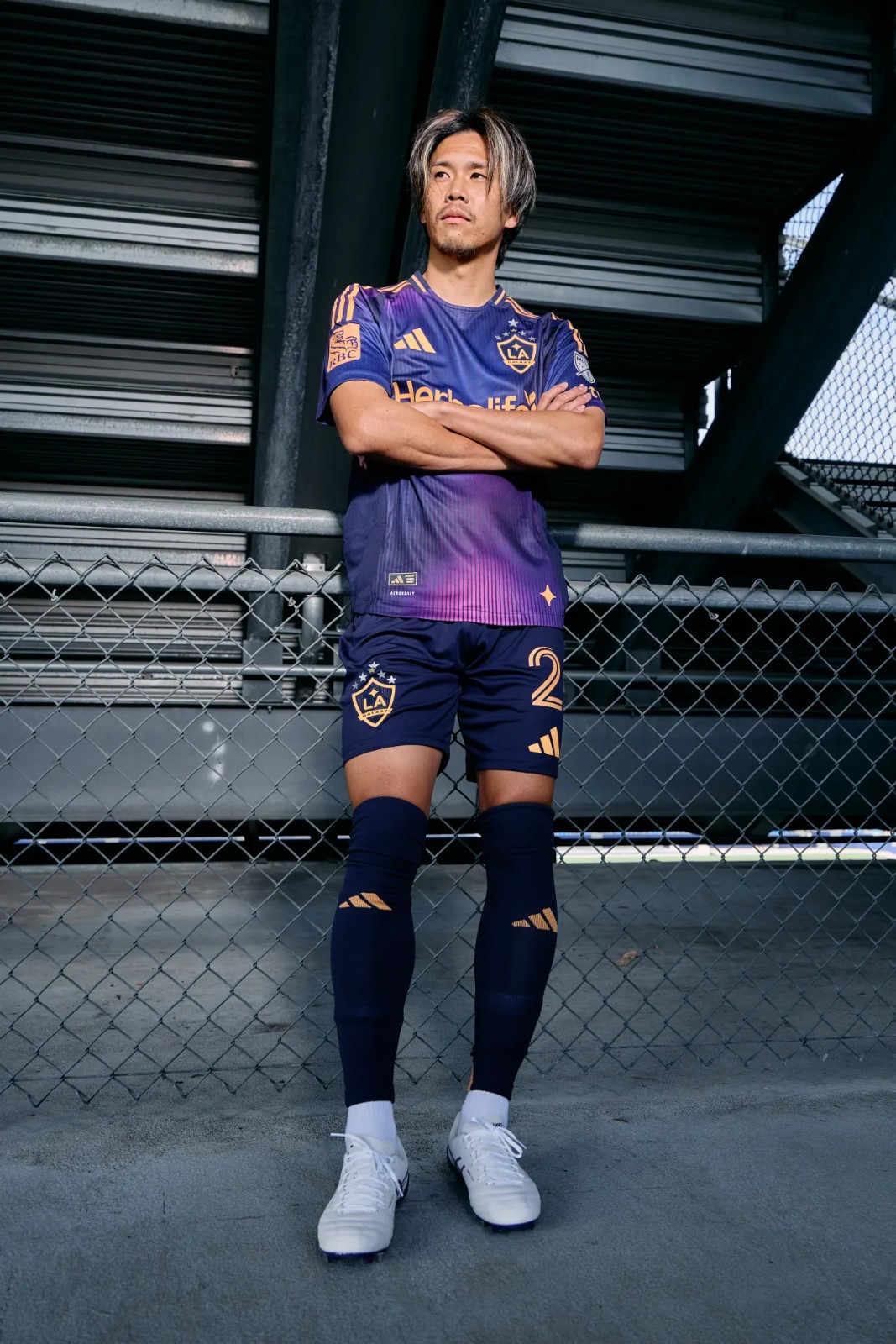 LA Galaxy uitshirt 2025-2026 vangt de schoonheid van zonsopgang in LA