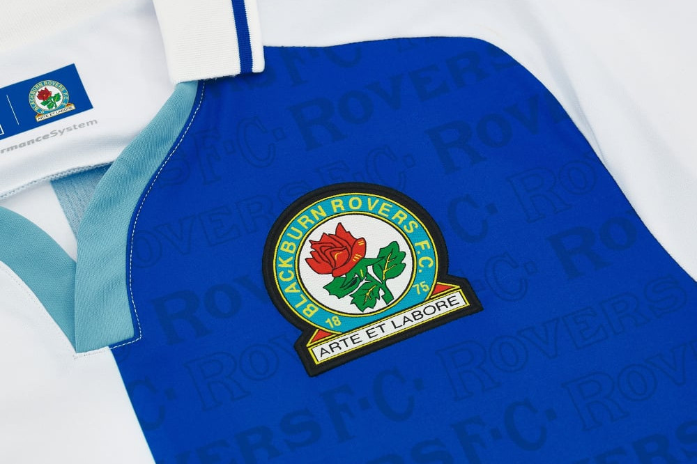 Blackburn Rovers voetbalshirts 2023-2024