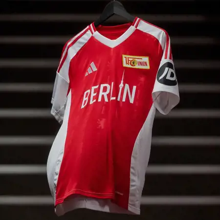 Dit zijn de Union Berlin voetbalshirts 2024-2025