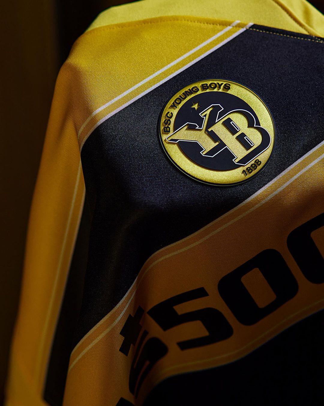 BSC Young Boys voetbalshirts 2023-2024