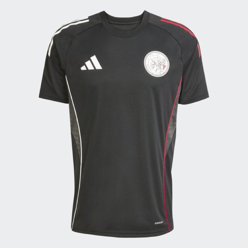 Dit is het Ajax trainingsshirt 2025-2026