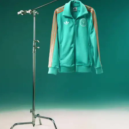 Inter Miami 3e shirt 2024-2025 geïnspireerd door het Miami van jaren '80!